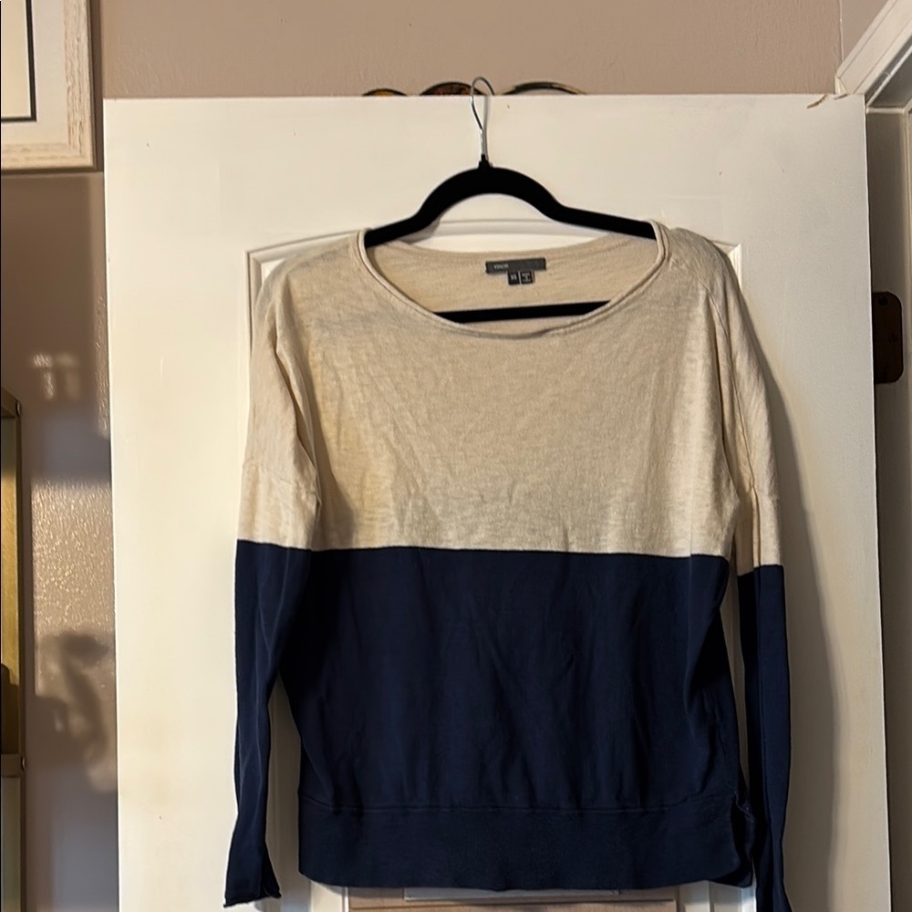 Vince Beige Sweater XS